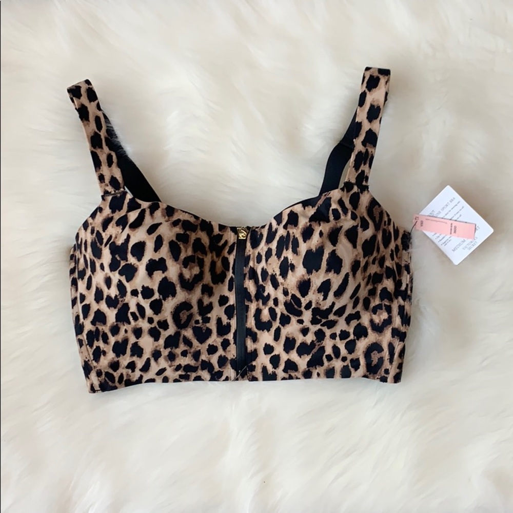 Knockout Medium Support Long Aline Front-Close Bra